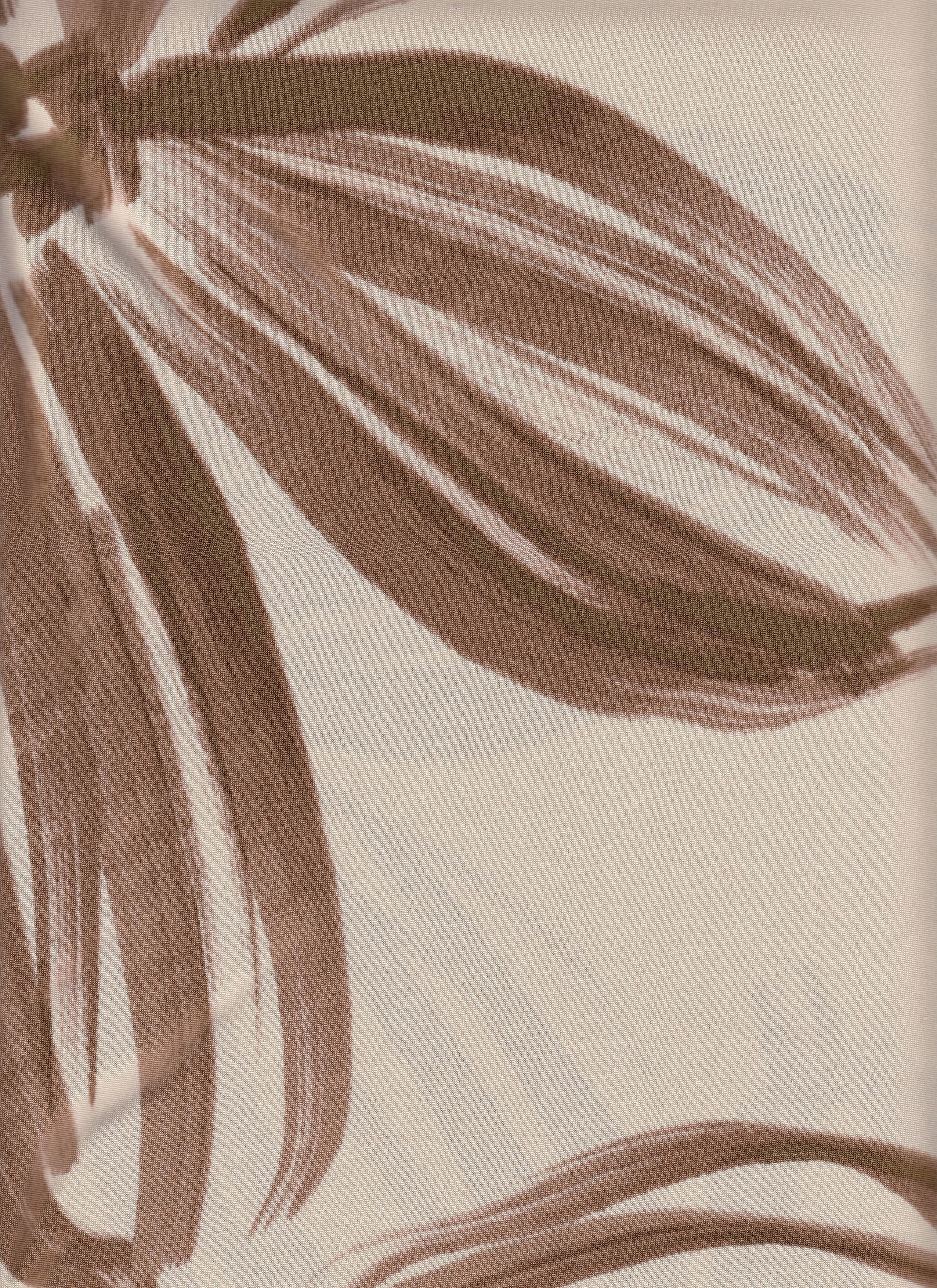 DTY Non Brushed Knit Big Flower Printed Fabric - 96% Polyester 4% Spandex - Smooth Stretch Knit 