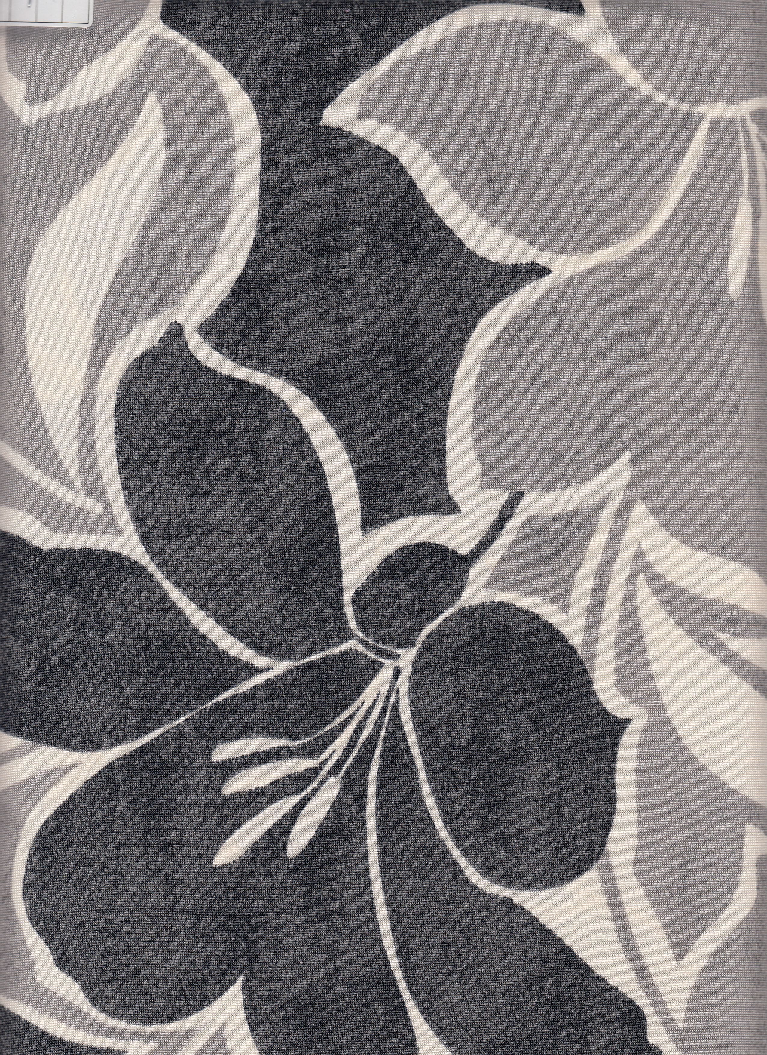 DTY Non Brushed Knit Big Flower Printed Fabric - 96% Polyester 4% Spandex - Smooth Stretch Knit 