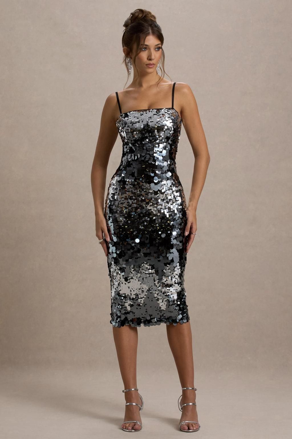 Sequince All Over Fabric - Full Sparkle With Stretch & Glamorous Drape 